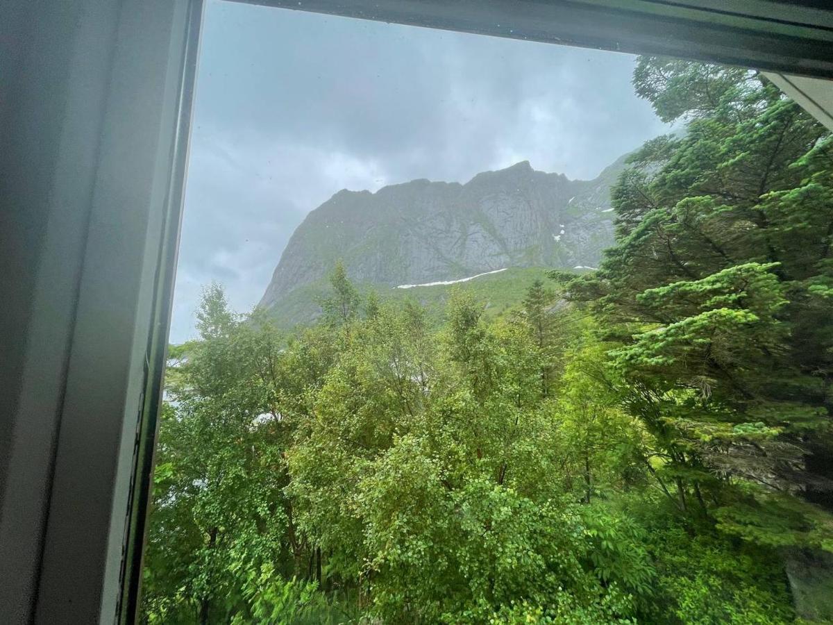 Apartments Reine Lofoten Bagian luar foto